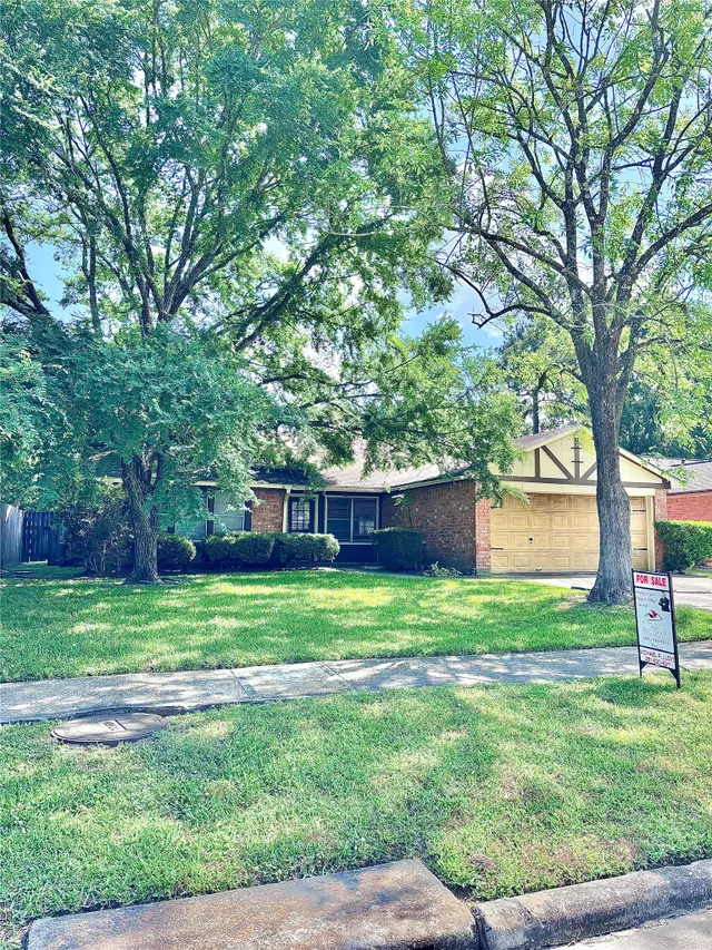 Popular Greengate Place Sec 04 Real Estate