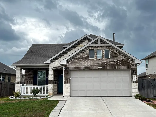 Popular Shadowglen Real Estate