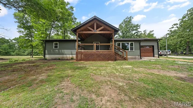 Popular Lake Spring Real Estate