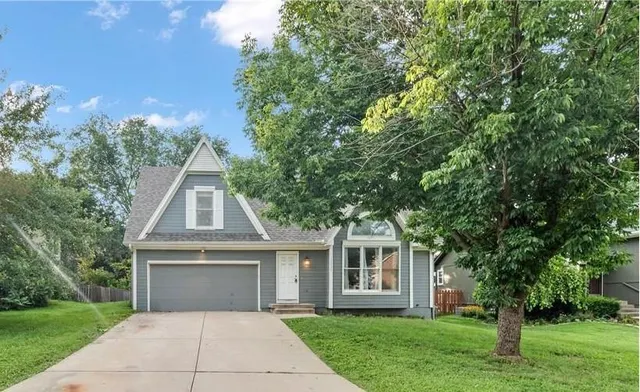 Popular Hunters Creek Real Estate