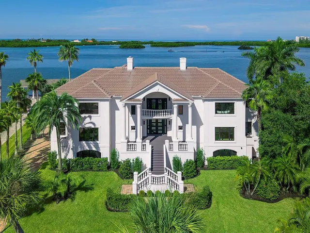 Popular OAKS Real Estate