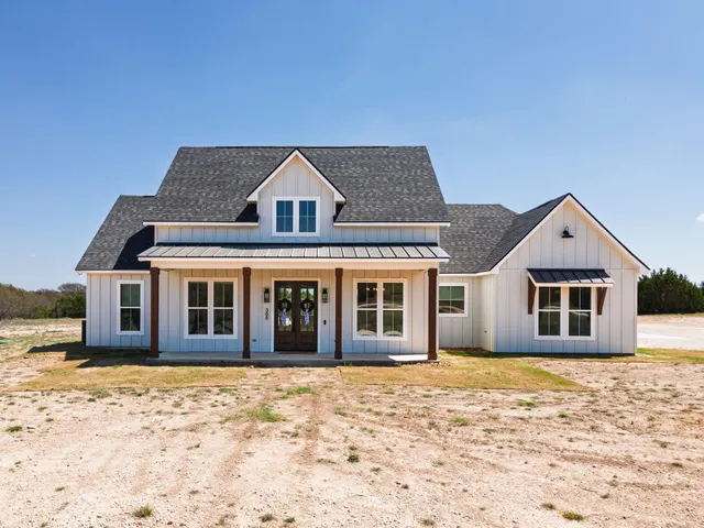Popular Rolling Oaks Real Estate