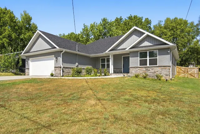 Popular Hooper Real Estate