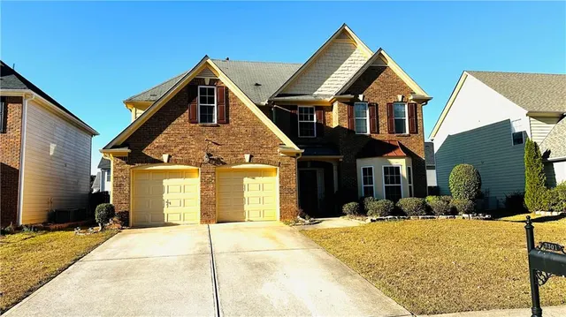 Popular Victoria Highlands Real Estate