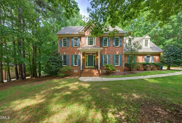 Popular Annies Woods Real Estate