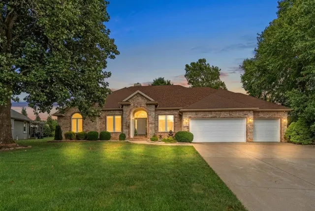 Expensive Cooper Estates Real Estate