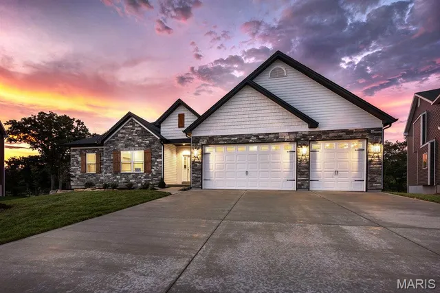 Expensive Timber Trace Real Estate
