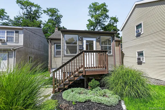 Cheap Highland Falls Real Estate