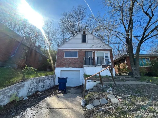 Cheap Gast Place Add Real Estate
