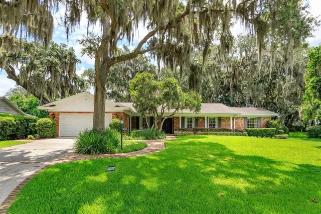 Popular LAKE CONWAY ESTATES Real Estate