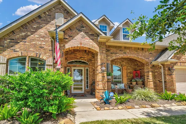 Popular Heritage Court SD Sec 2 Real Estate