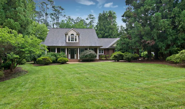 Popular Stonehaven - Seneca Real Estate