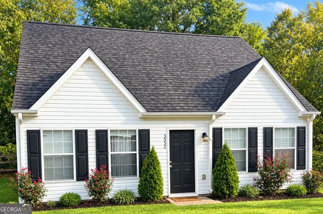 Cheap RIVERCREST Real Estate