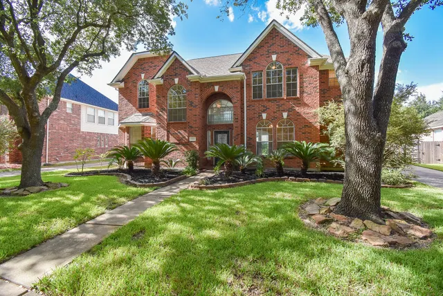 Popular Oak Park Trails Sec 01 Real Estate