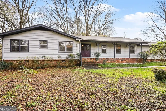 Popular Colonial South Real Estate