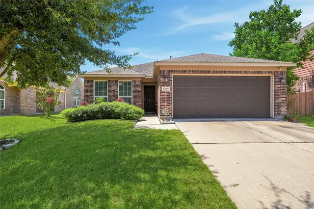 Popular Grant Meadows Real Estate