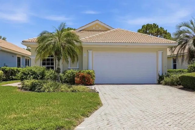 Popular VILLA ROSA Real Estate