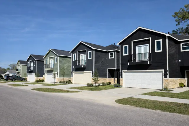 Popular Rosas Tr Ail Views Real Estate