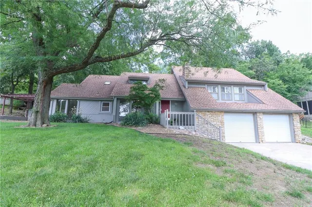 Cheap Stilwell Real Estate