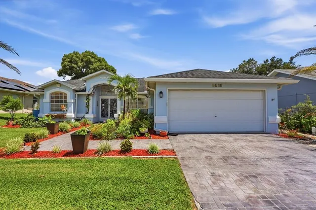 Popular SEVEN HILLS Real Estate