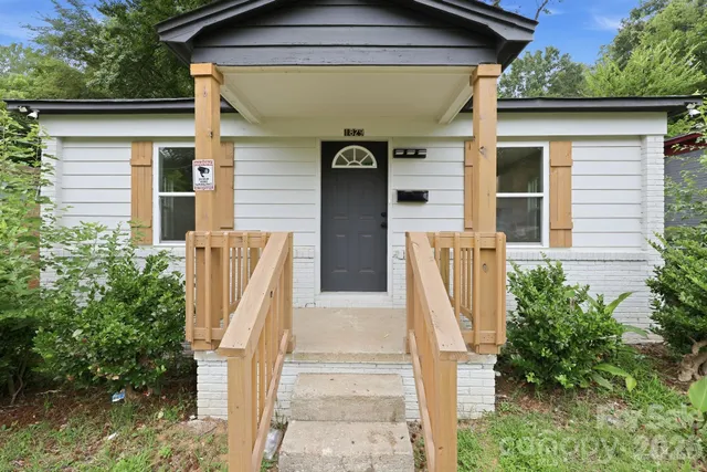 Popular Washington Heights Real Estate