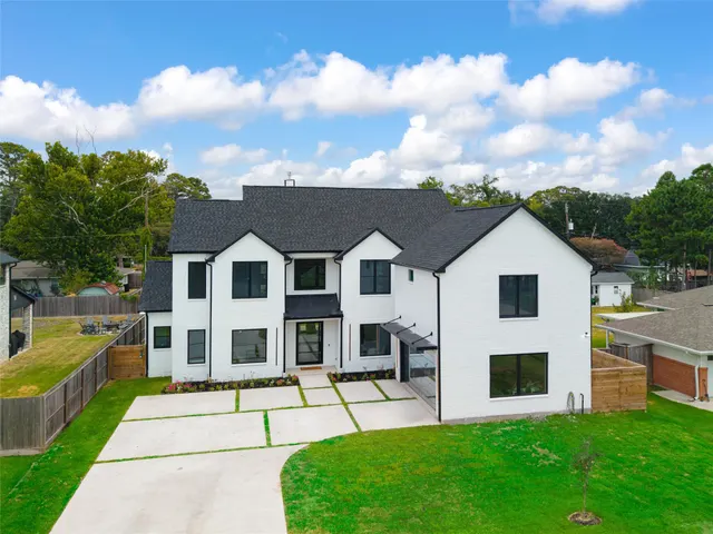 Popular Pine Village Sec 02 Real Estate