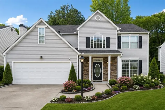Popular Fall Creek Lodge Real Estate