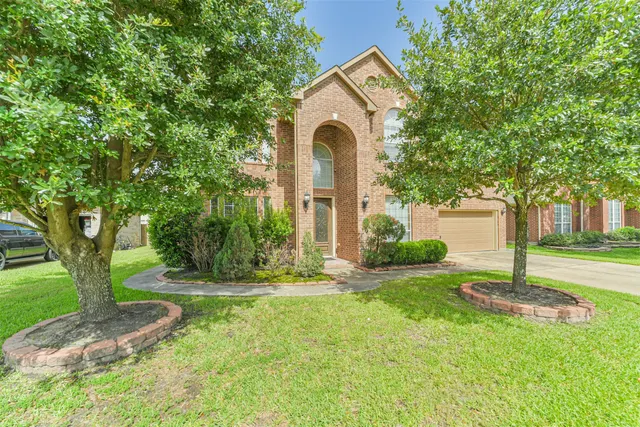 Expensive Bridgestone Lakes Real Estate