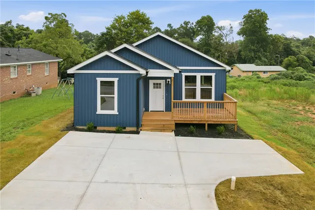 Cheap 204-Oconee County - SC Real Estate