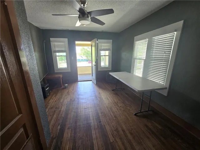 Popular Llewellyn Place Real Estate