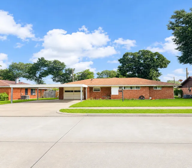 Expensive Fairfield Park Angleton Real Estate
