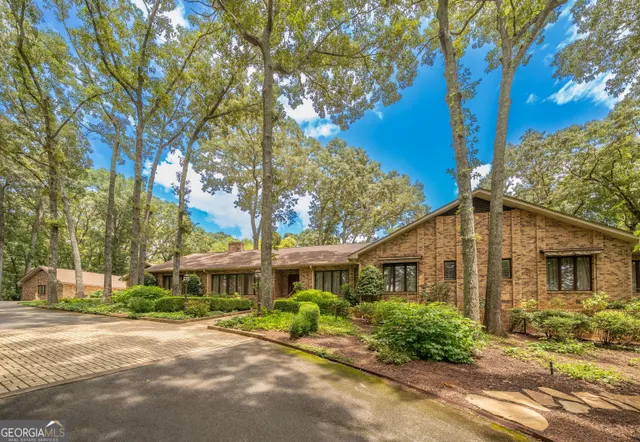 Expensive Leake Real Estate