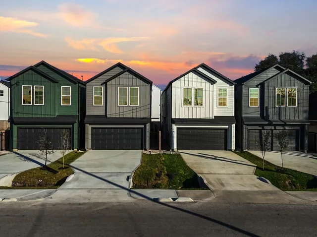 Cheap Almeda Real Estate