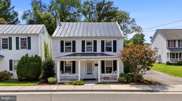 Cheap Town Of Berryville Real Estate