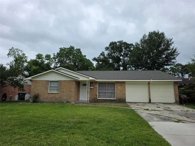 Popular Arlington Heights Sec 02 Real Estate