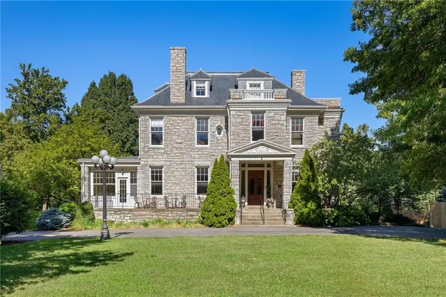 Popular Hawthorne Real Estate