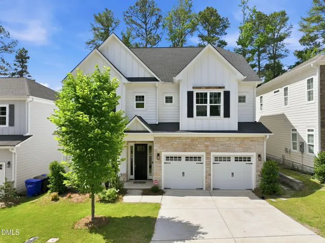 Popular Ashton Crossing Real Estate