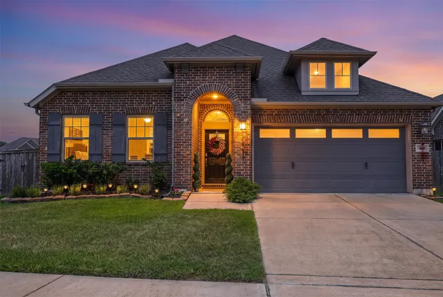 Cheap Newport Court Real Estate