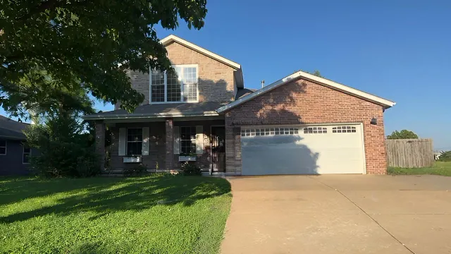 Popular Fairfield East Real Estate