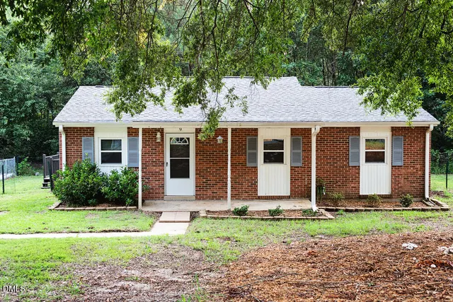 Cheap Birchwood Heights Real Estate