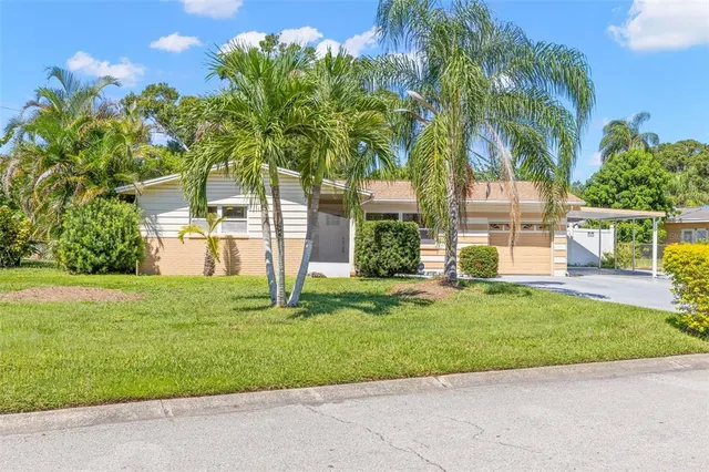 Popular GULF TO BAY ESTATES Real Estate