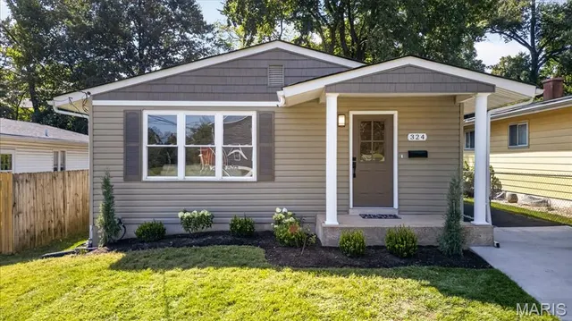 Popular Hayden Terrace Real Estate