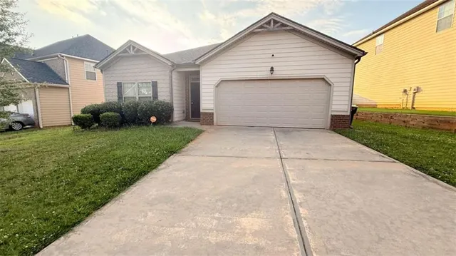 Popular Pembrooke Park Real Estate
