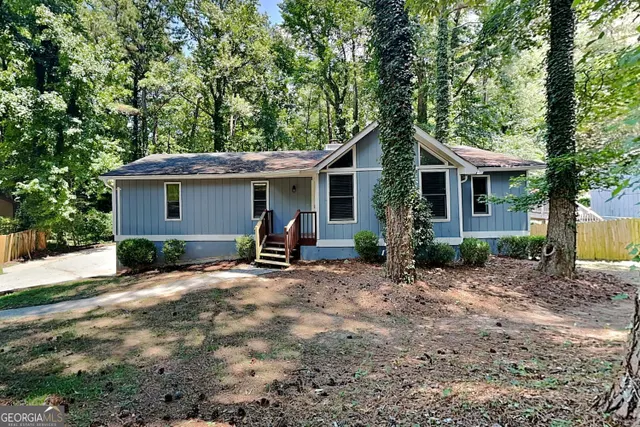 Cheap HICKORY BLUFF Real Estate