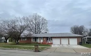 Popular West End Place 2nd Add Real Estate