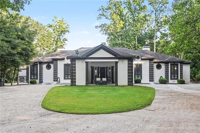 Popular Windwood Forest Real Estate