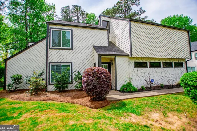 Cheap Hembree Hills Real Estate