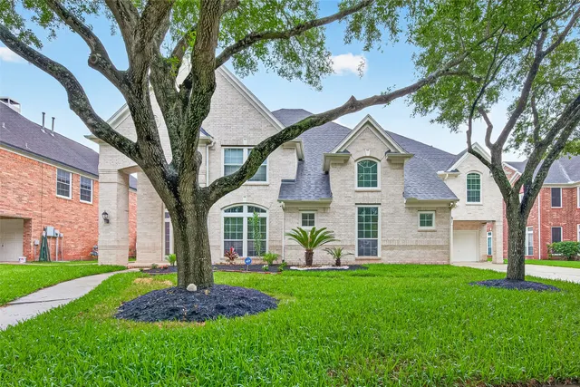 Popular Waterside Estates Sec 5 Real Estate