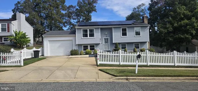 Popular Clinton Woods Real Estate