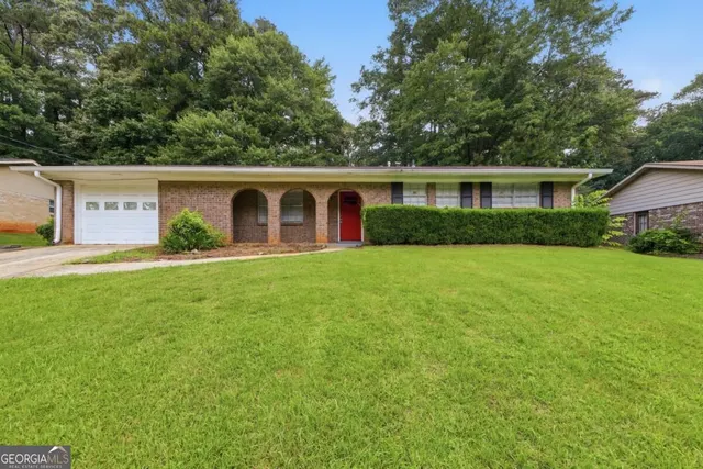 Popular Cavalier Gardens Real Estate